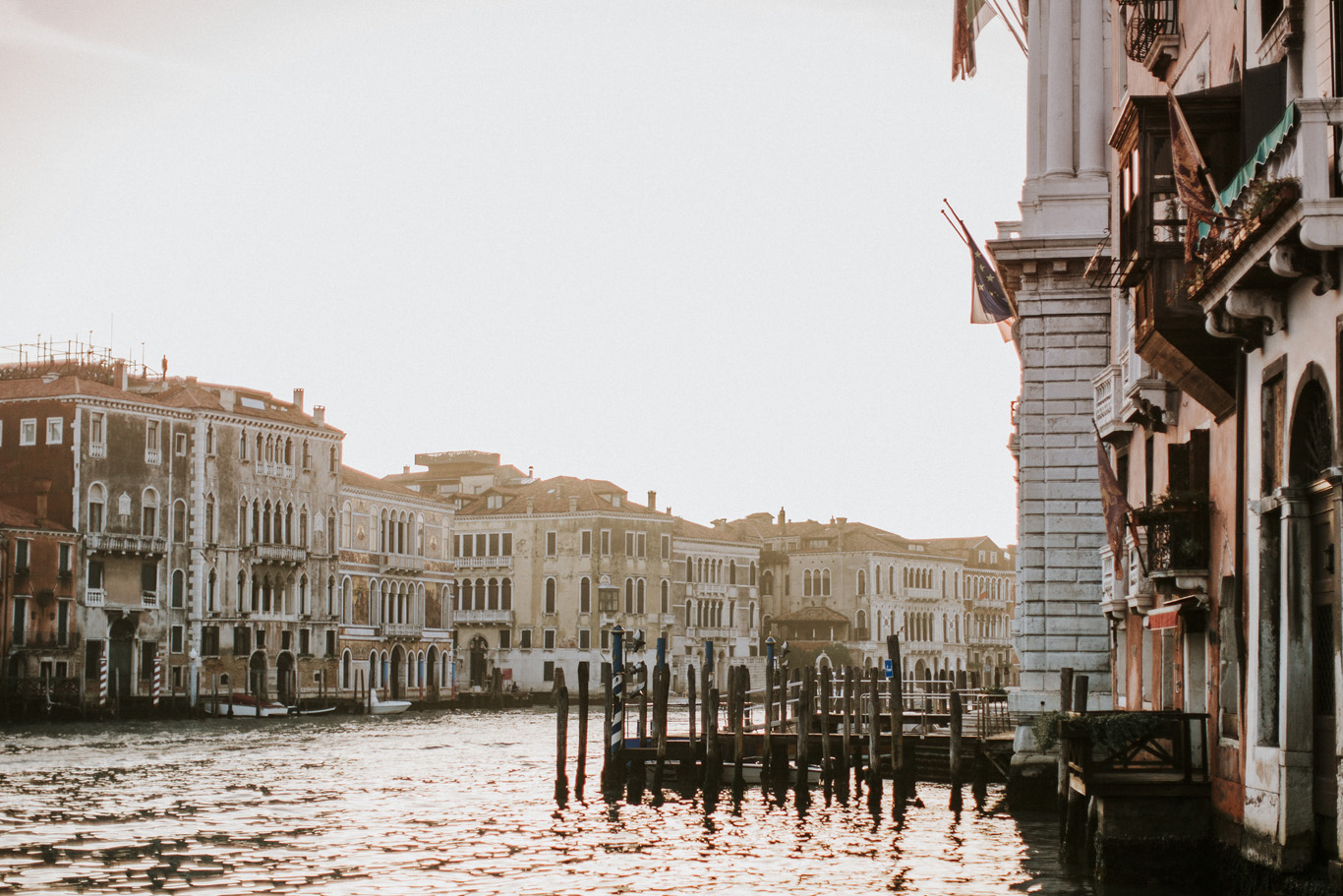 VeniceEngagementSessionSeasideVenniceWeddinPhotosLidoDiJesolo 121