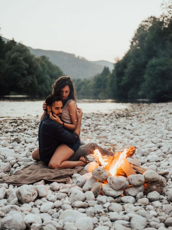 FotografiranjeParaSlapKozjekMangartBohinjskoJezeroLuckePelikanAvtoSproscenofotografiranjeZaljubljenparHribi 81 