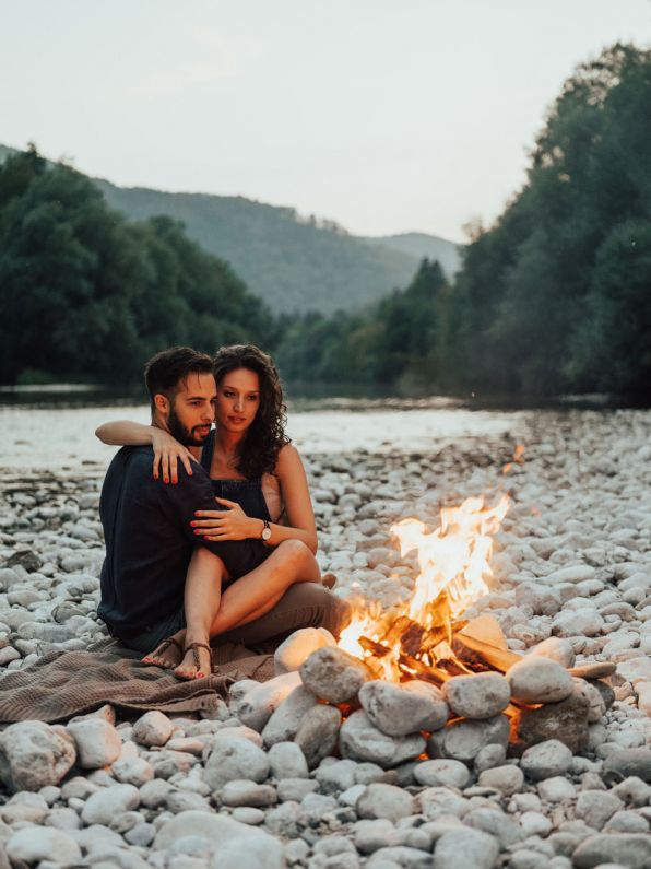 FotografiranjeParaSlapKozjekMangartBohinjskoJezeroLuckePelikanAvtoSproscenofotografiranjeZaljubljenparHribi 82 