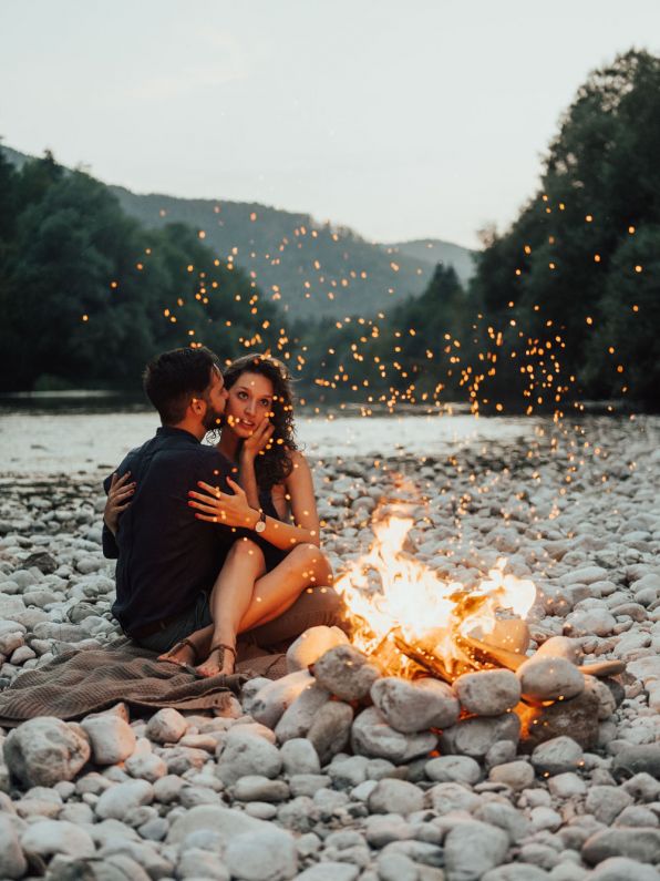 FotografiranjeParaSlapKozjekMangartBohinjskoJezeroLuckePelikanAvtoSproscenofotografiranjeZaljubljenparHribi 83 
